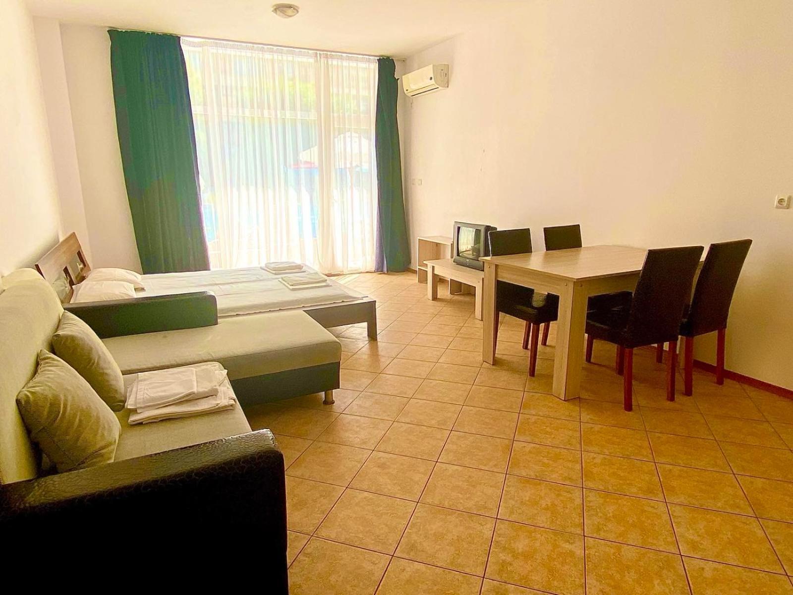 סאני ביץ' Grand Kamelia Holiday Complex מראה חיצוני תמונה