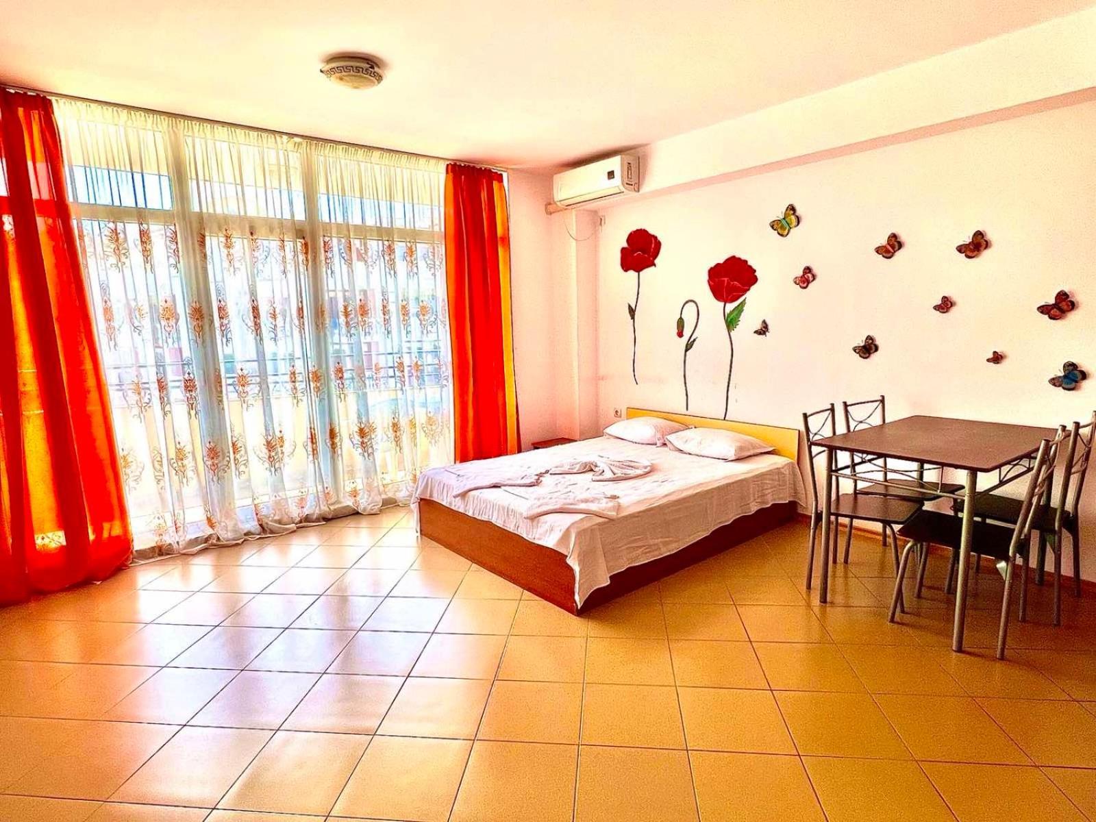 סאני ביץ' Grand Kamelia Holiday Complex מראה חיצוני תמונה