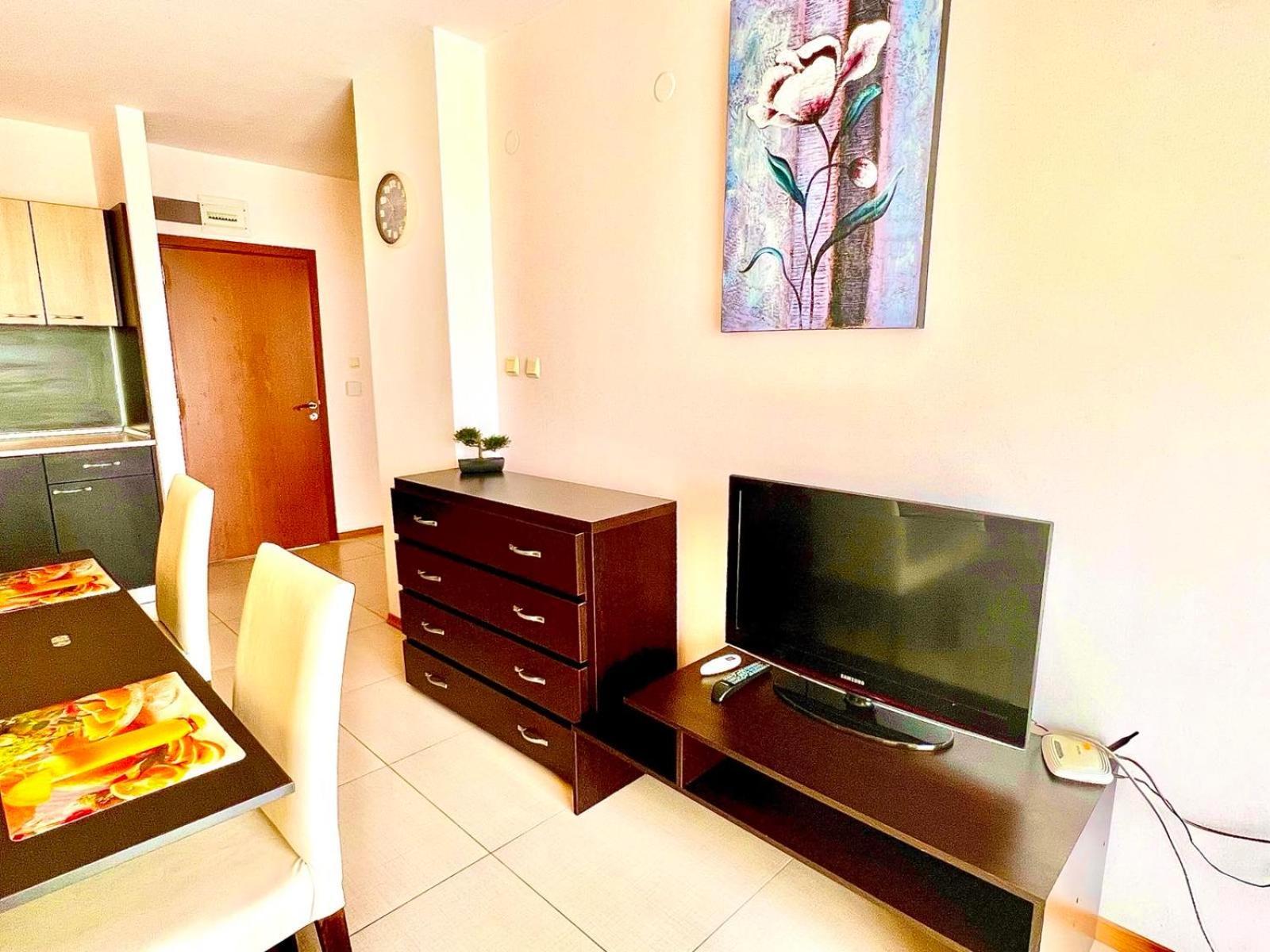 סאני ביץ' Grand Kamelia Holiday Complex מראה חיצוני תמונה