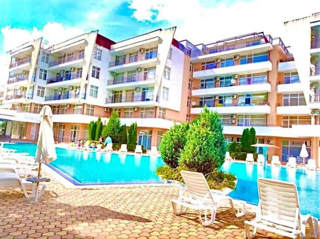 סאני ביץ' Grand Kamelia Holiday Complex מראה חיצוני תמונה